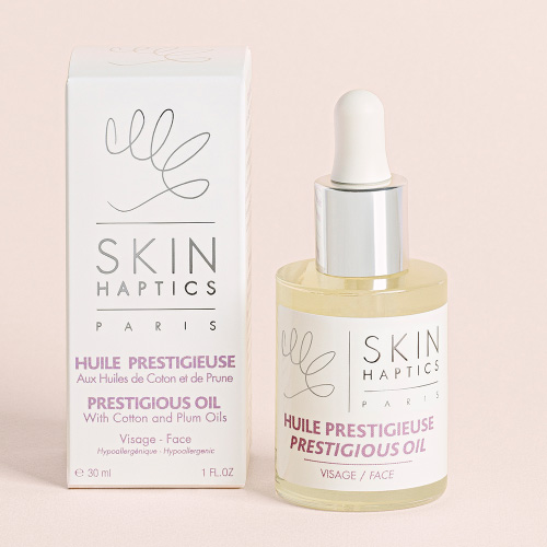 保湿ケア美容オイルSKINHAPTICS Delicate Oil Serum（おまたオイル®）スキンハプティクス デリケート オイル セラム30ml 8,250円（税込）フランスでは、母から娘へ伝えているデリケートゾーンのお手入れを。美と健康の秘訣は、５分間のオイルケア。